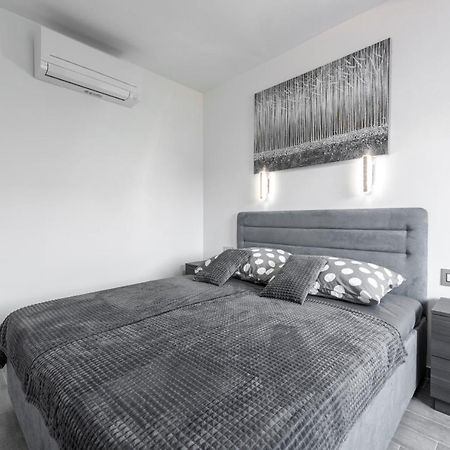 Paladium Exclusive Apartment ดูบรอฟนิก ภายนอก รูปภาพ